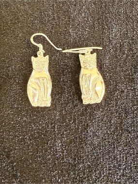 Vintage Silver Cat Dangle Earrings